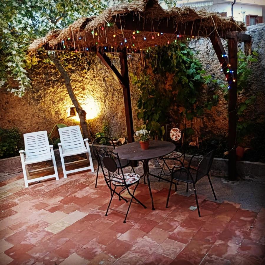 Adelina E Il Bosso Apartment Policastro Bussentino Luaran gambar