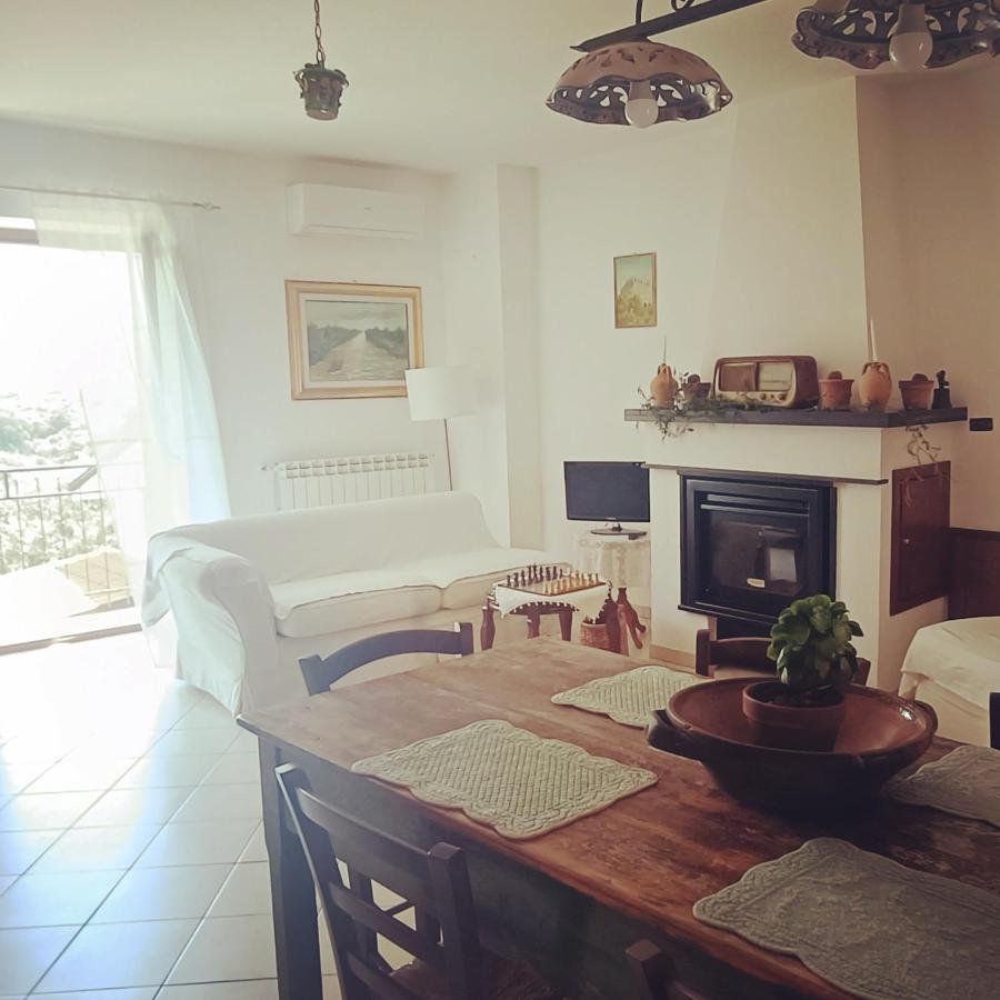 Adelina E Il Bosso Apartment Policastro Bussentino Luaran gambar